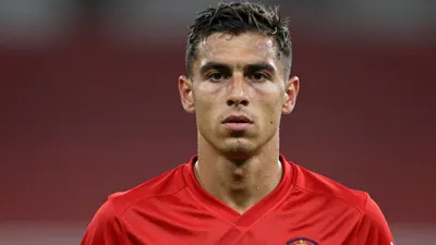 Jake Doyle-Hayes keeps Exeter City Football Club’s iconic No.31 shirt for 2026/27