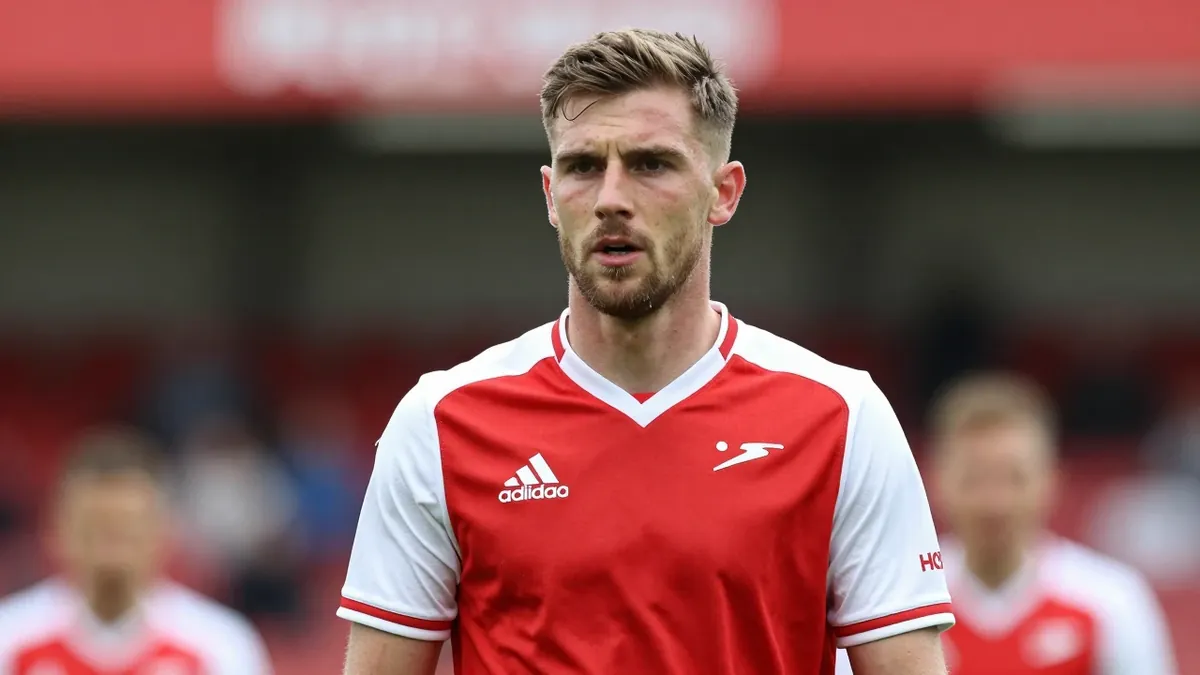 Exeter City Football Club Rejects Wycombe Wanderers' Bid for Jayden Wareham